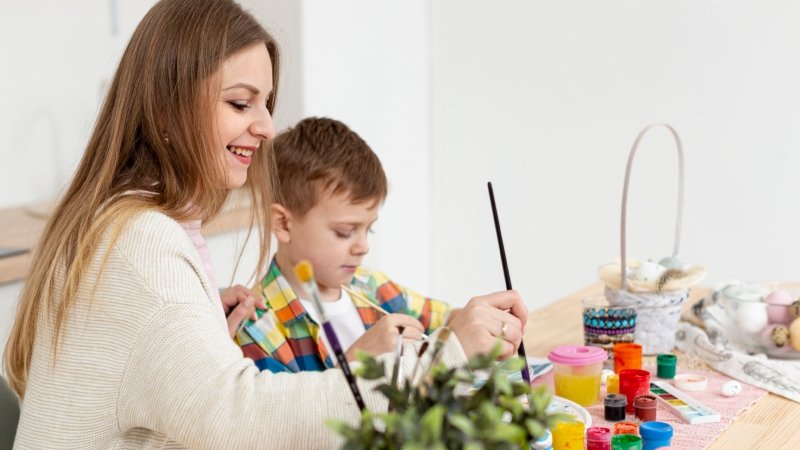 Activities brought to you by lookwhatmomfound lwmfcrafts